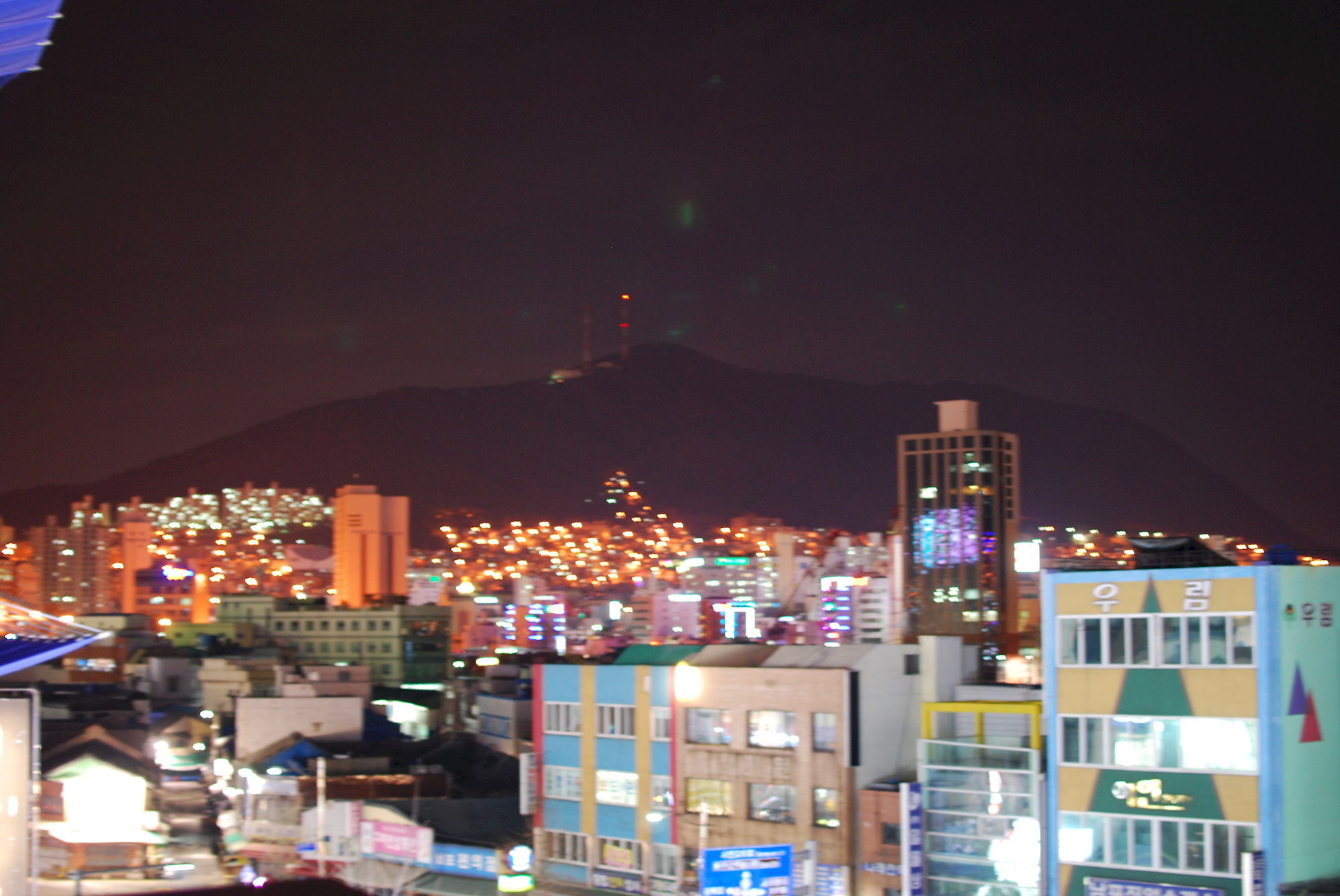 Funstay Inn Guesthouse Busan Bagian luar foto